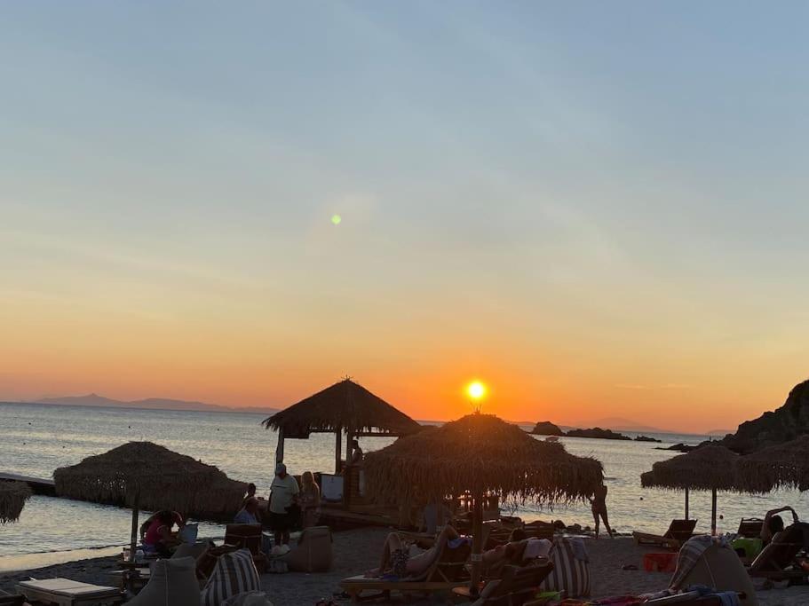 Eagles Nest Villa Athenian Riviera In Aghia Marina Near Lagonisi, Next To The Beach Close To Athens Airport Agia Marina  Eksteriør bilde