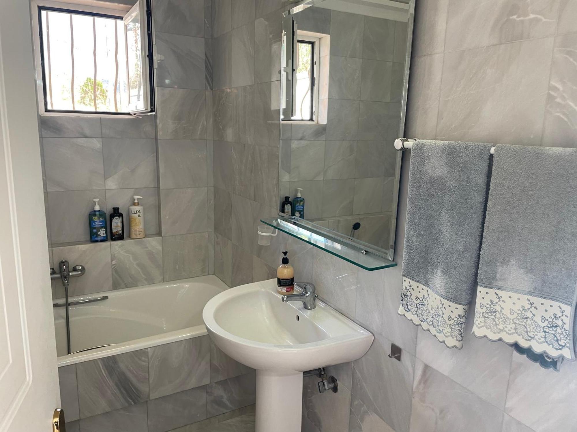 Eagles Nest Villa Athenian Riviera In Aghia Marina Near Lagonisi, Next To The Beach Close To Athens Airport Agia Marina  Eksteriør bilde